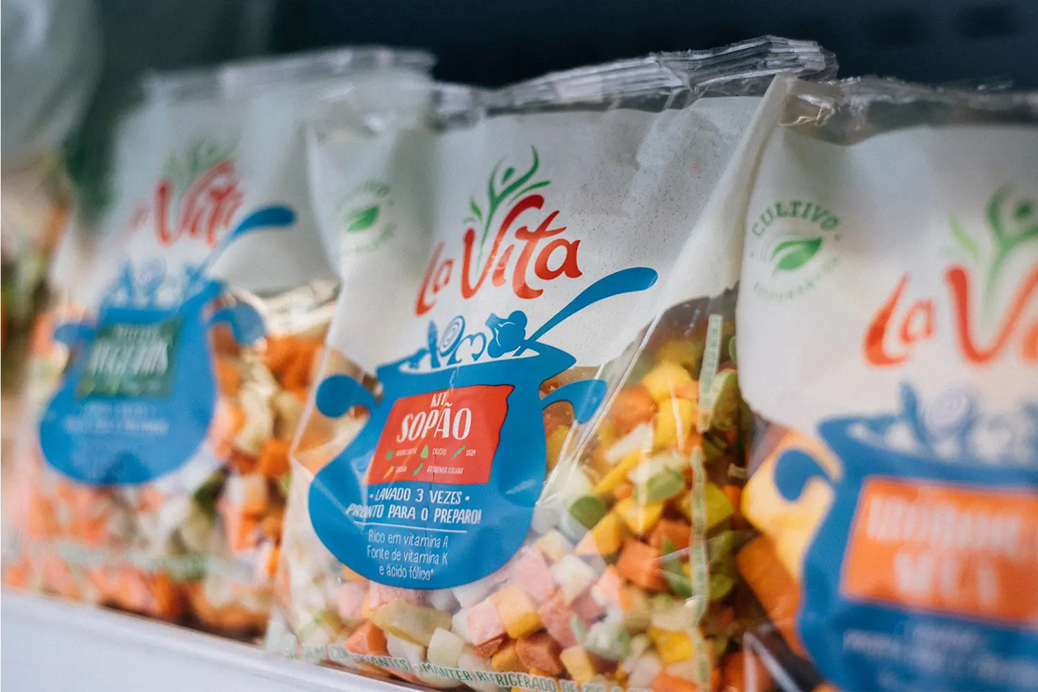 Kit Sopão La Vita com legumes lavados e cortados prontos para preparo